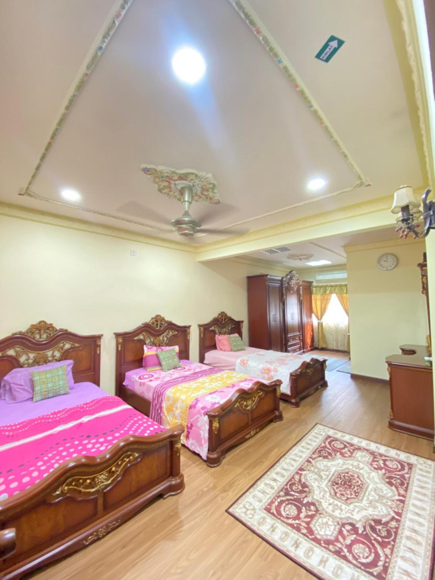 Nenda Homestay Kampong Baharu Cheras Batu Sa-Belas Exterior foto